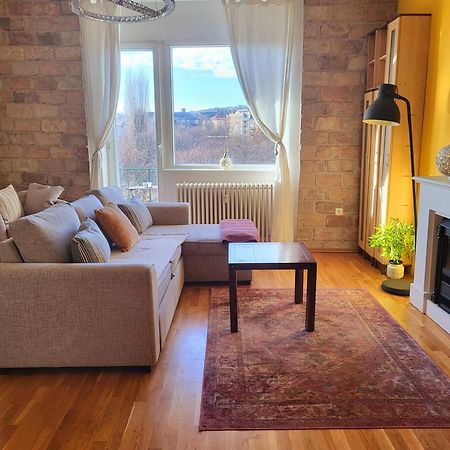 Sunny Panorama Flat Near Castle With Balcony Apartment Budapest Luaran gambar