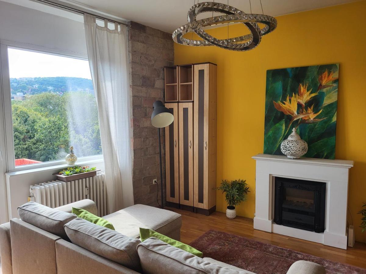 Sunny Panorama Flat Near Castle With Balcony Apartment Budapest Luaran gambar